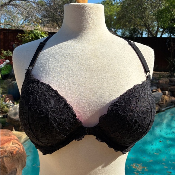 PINK Victoria's Secret Other - PINK Victoria's Secret Black Lace Push-Up Bra 36DD